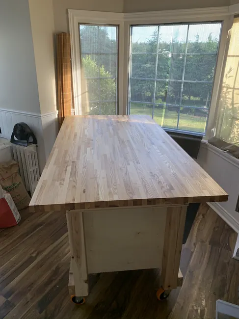 Baker’s artisan table detail